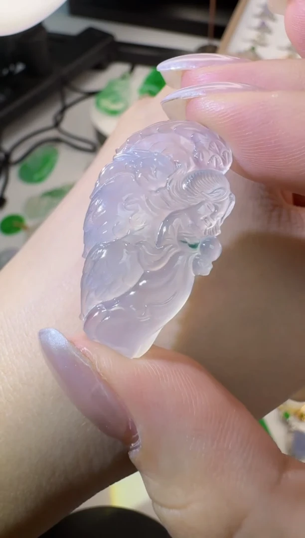 翡翠未镶嵌颈饰天然缅甸A货翡翠