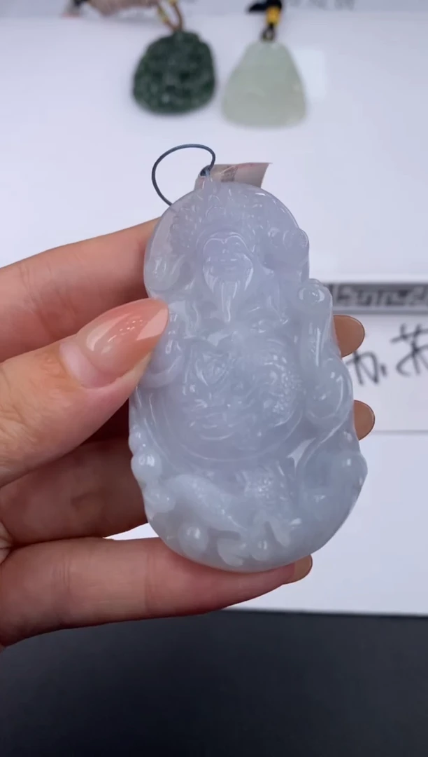 未镶嵌挂件翡翠303186  多人