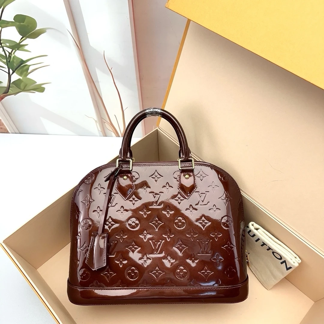 99新 LouisVuitton/路易威登 C53/135620/单肩包