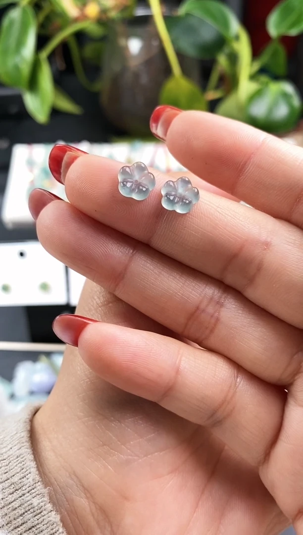 【闪购商品】翡翠戒指未镶嵌小花