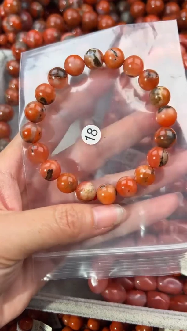 南红玛瑙手串未镶嵌10