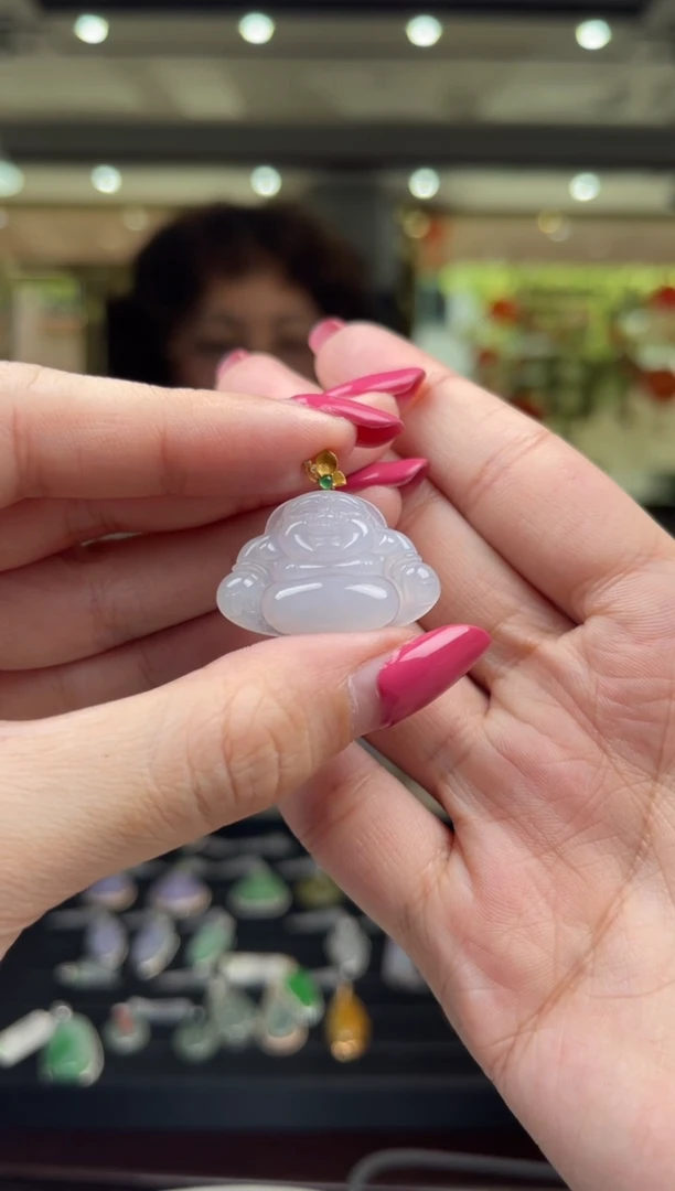 翡翠18K金镶嵌颈饰13号标签撕毁不退换