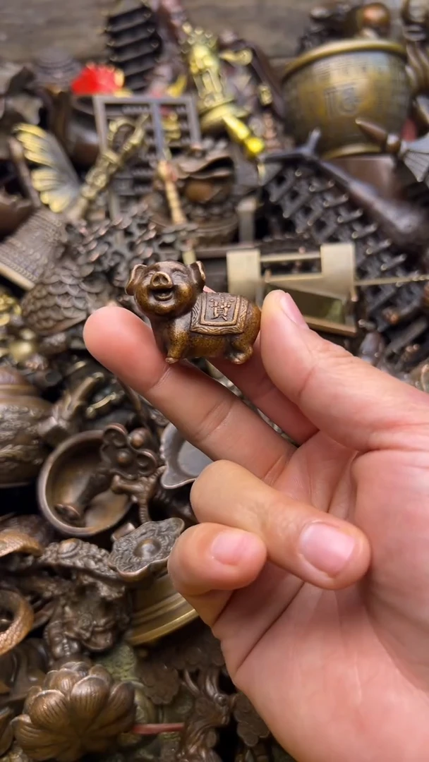 精美铜器，点击下单