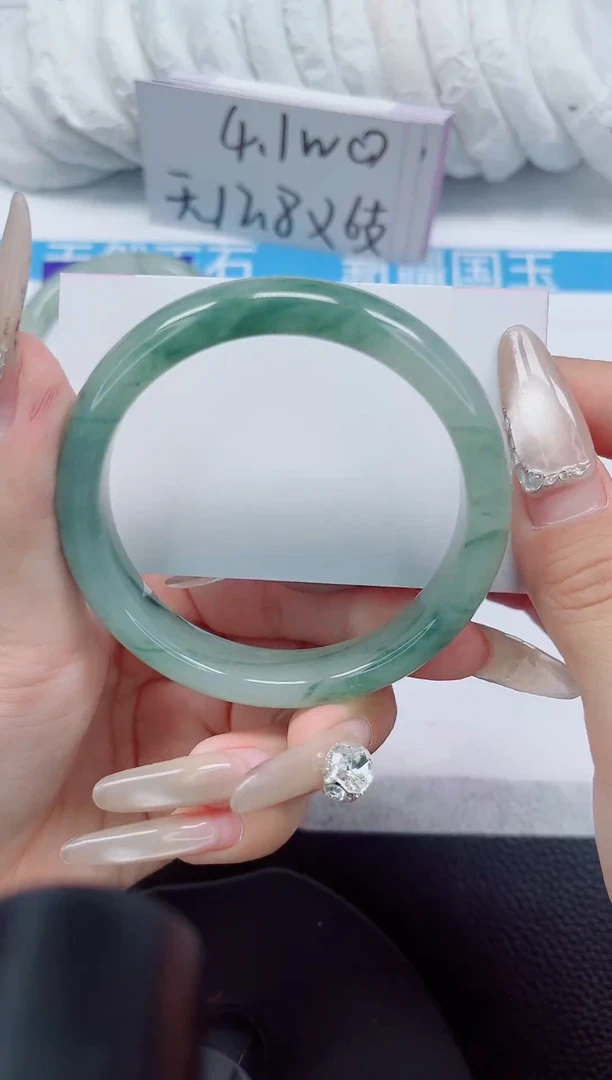 未镶嵌手镯石英质玉157-58/59