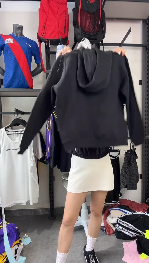 146编码 瑕疵款直播间过款为准 尺码L