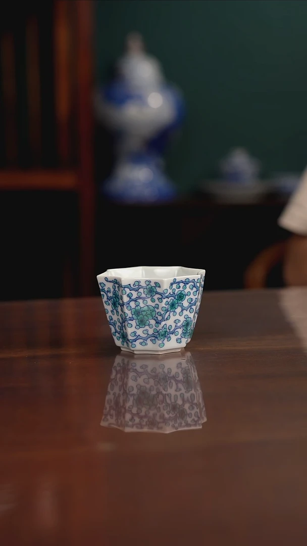 空山明月 新斗彩 梅花