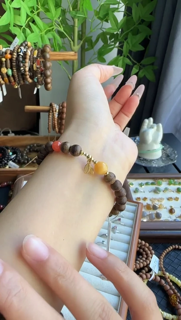 天然辰砂沉香手链