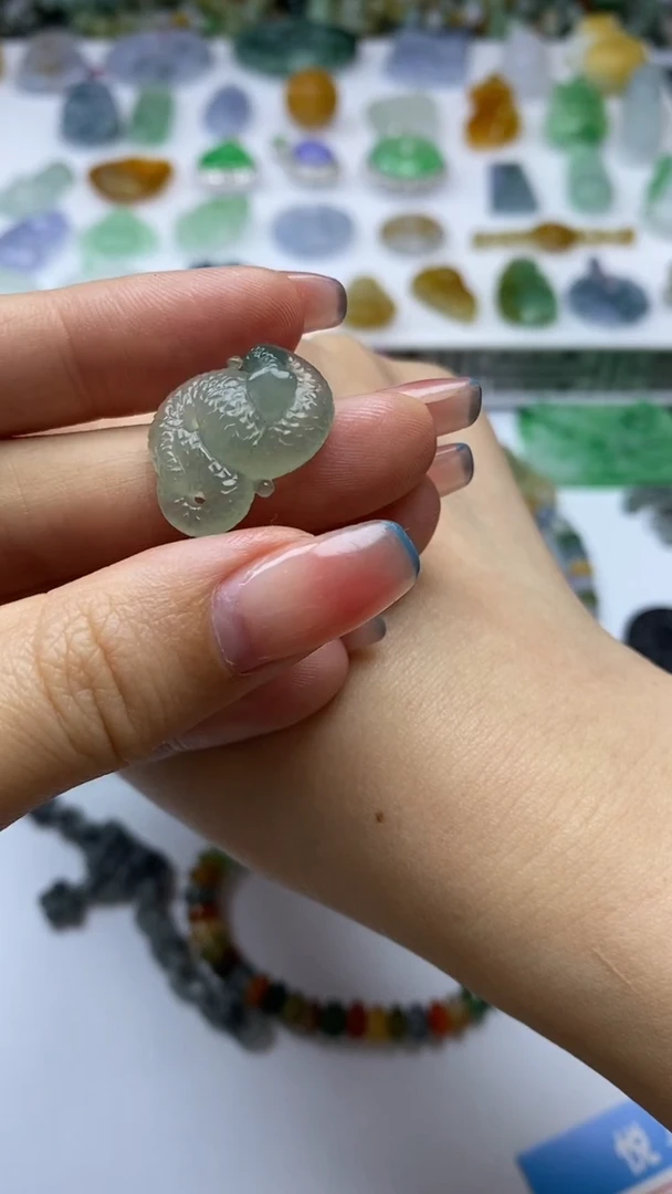 未镶嵌定制翡翠毛货定制不退不换