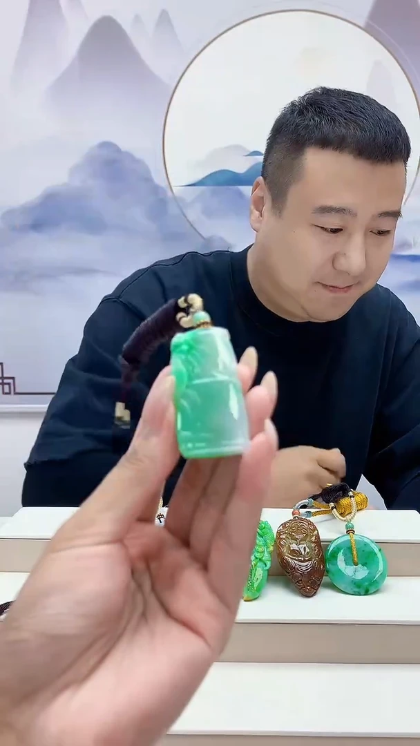 未镶嵌定制翡翠&****理4898MM-毛货挂件