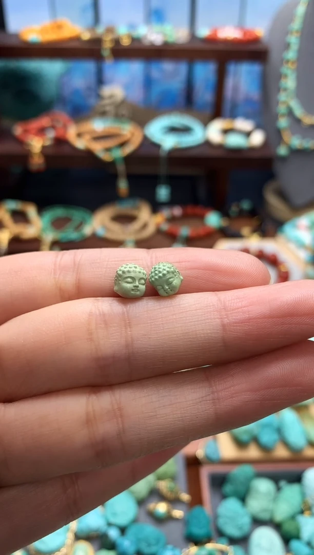 未镶嵌南红玛瑙挂件佛头放漏2颗