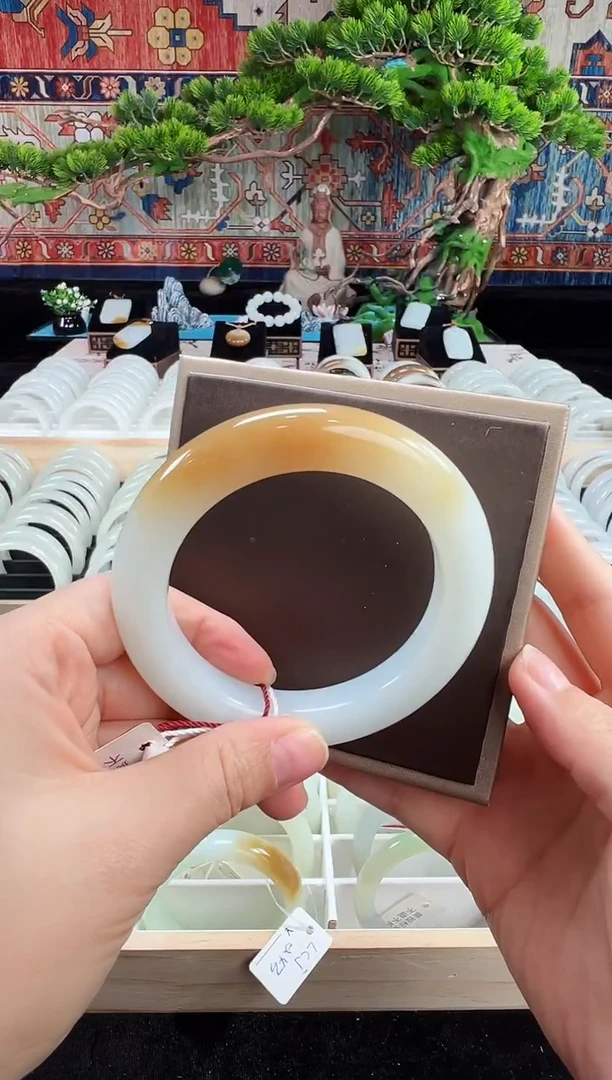 未镶嵌手镯和田玉60.5