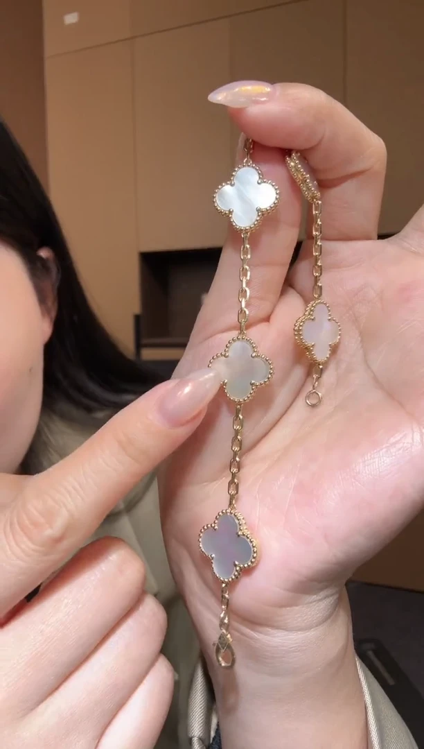 【闪购商品】贝壳（贝母）手链18K金镶嵌白色k黄，五花手链GHJ