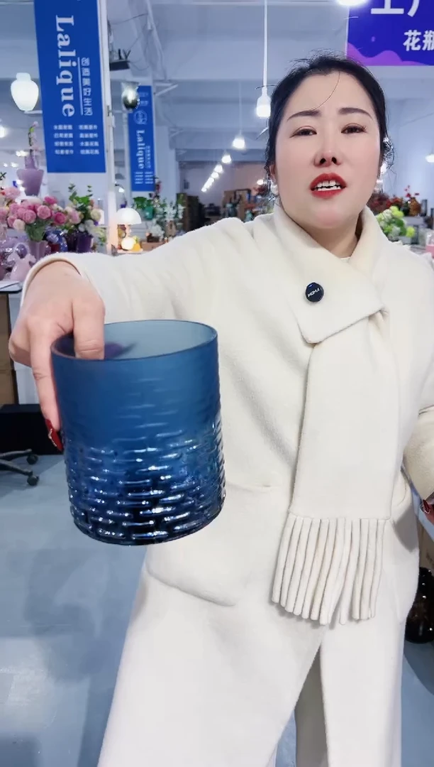 【闪购商品】玻璃花伴你花瓶-微瑕-6H71