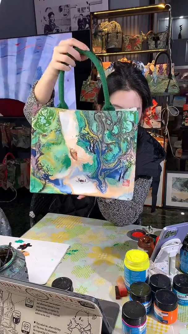 扇子峡谷行舟中包