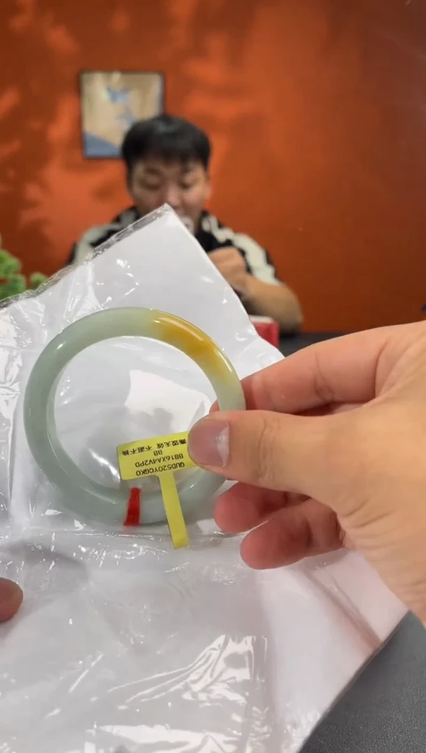 未镶嵌手镯翡翠翡翠手镯