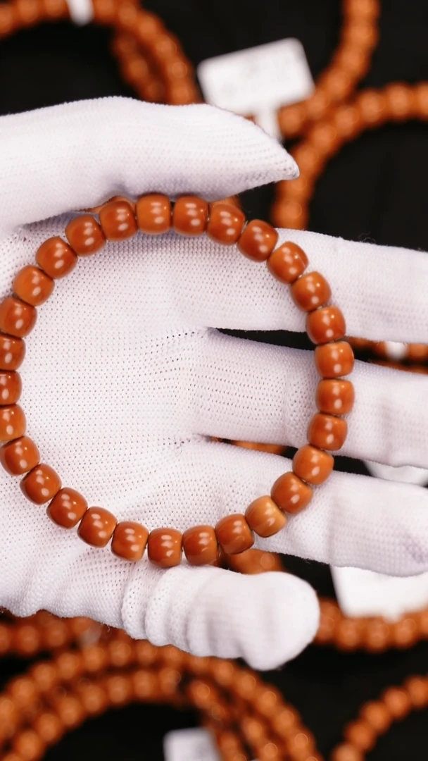 吊坠橄榄核最**样0.77核尖单圈返油款