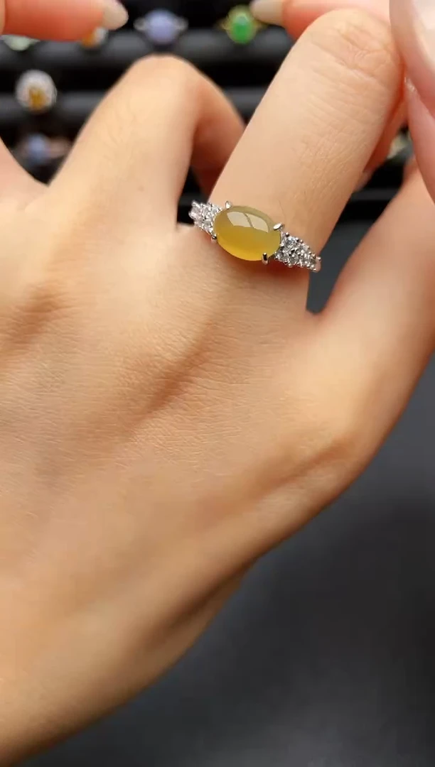 银S925镶嵌戒指翡翠一物一证一礼盒