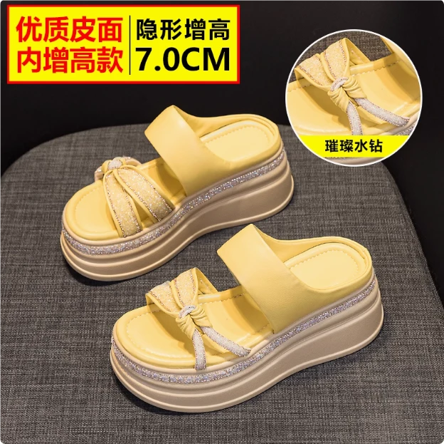 鞋子女款爆款2025新款女式网红鞋子厚底夏季凉拖鞋防滑百搭增高鞋