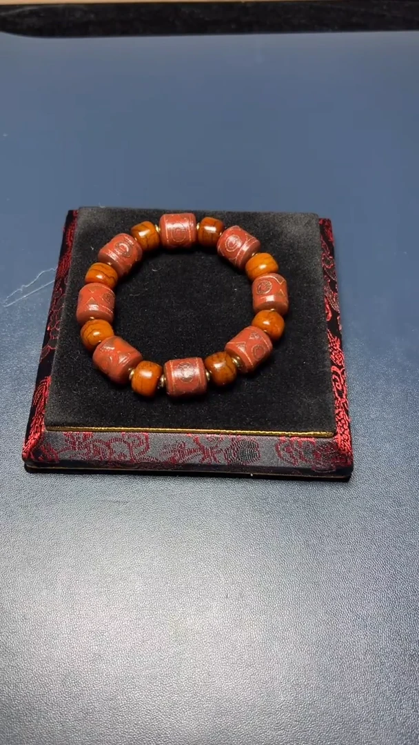 未镶嵌手串玛瑙/玉髓手串