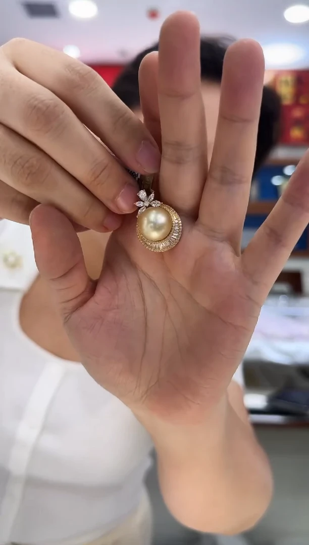 银S925镶嵌海水珍珠NN珍珠吊坠@@p0922