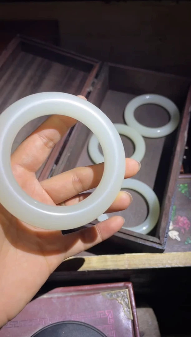 【闪购商品】手镯 圆条 1件