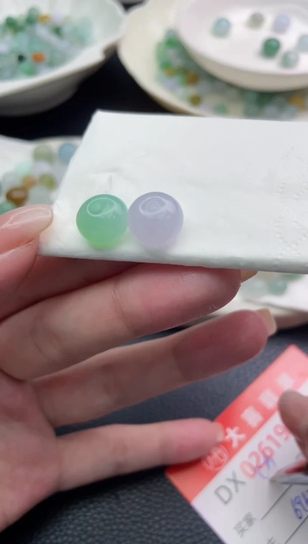 定制翡翠未镶嵌学**惜珠子