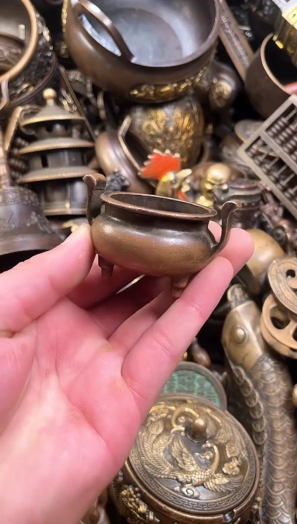 精美铜器点击下单