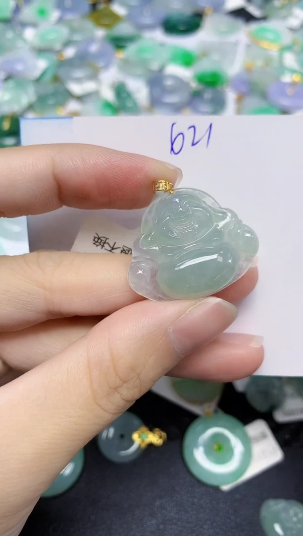 翡翠未镶嵌颈饰天然缅甸翡翠A货