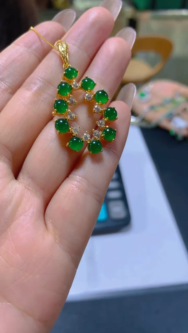 颈饰未镶嵌翡翠多样性发一