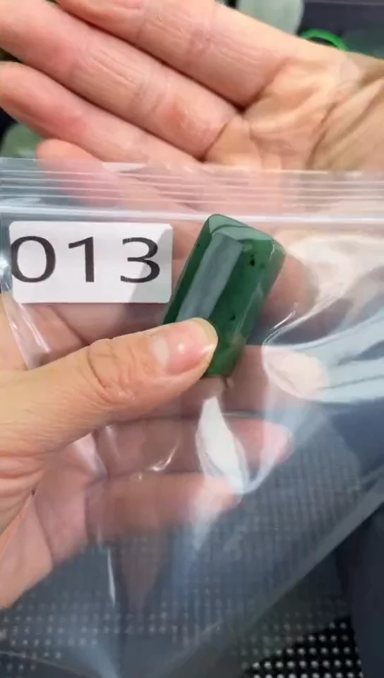 未镶嵌和田玉珠宝半成品牌子