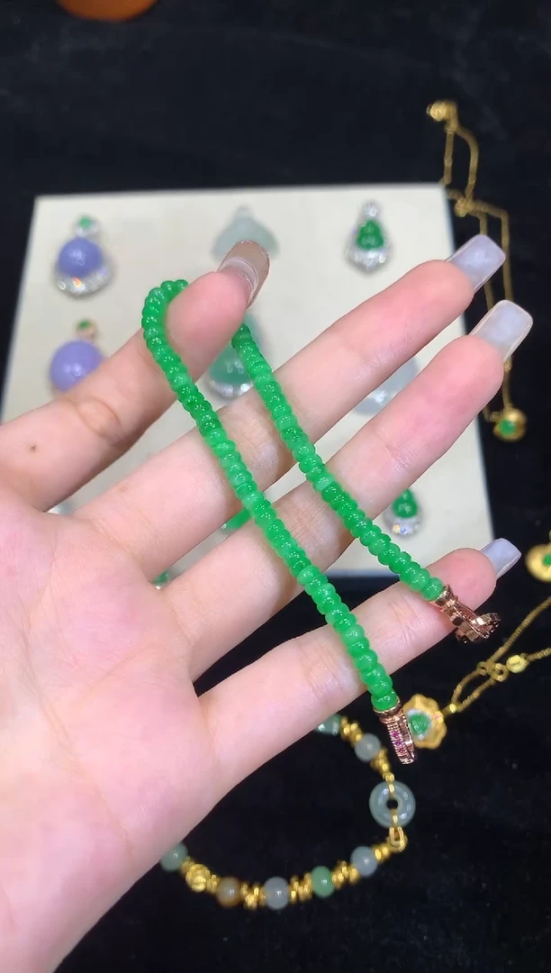 未镶嵌手串翡翠CY009