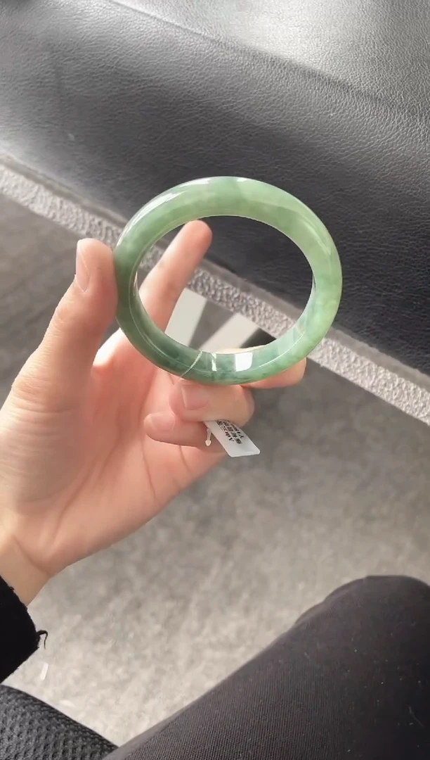【闪购商品】翡翠手镯未镶嵌手镯