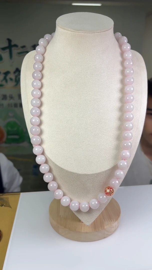 颈饰未镶嵌翡翠翡翠多样性发其一