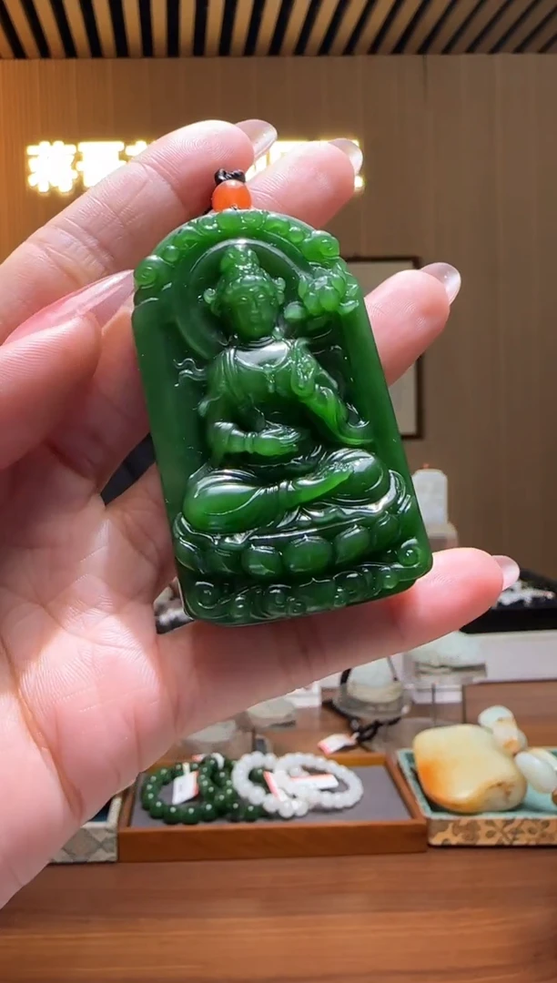颈饰未镶嵌和田玉1