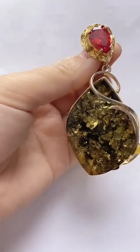 【闪购商品】琥珀裸石银S925镶嵌琥珀吊坠