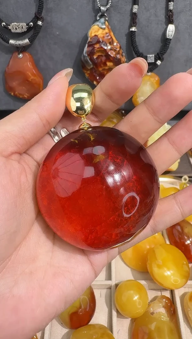 裸石琥珀未镶嵌°琥珀