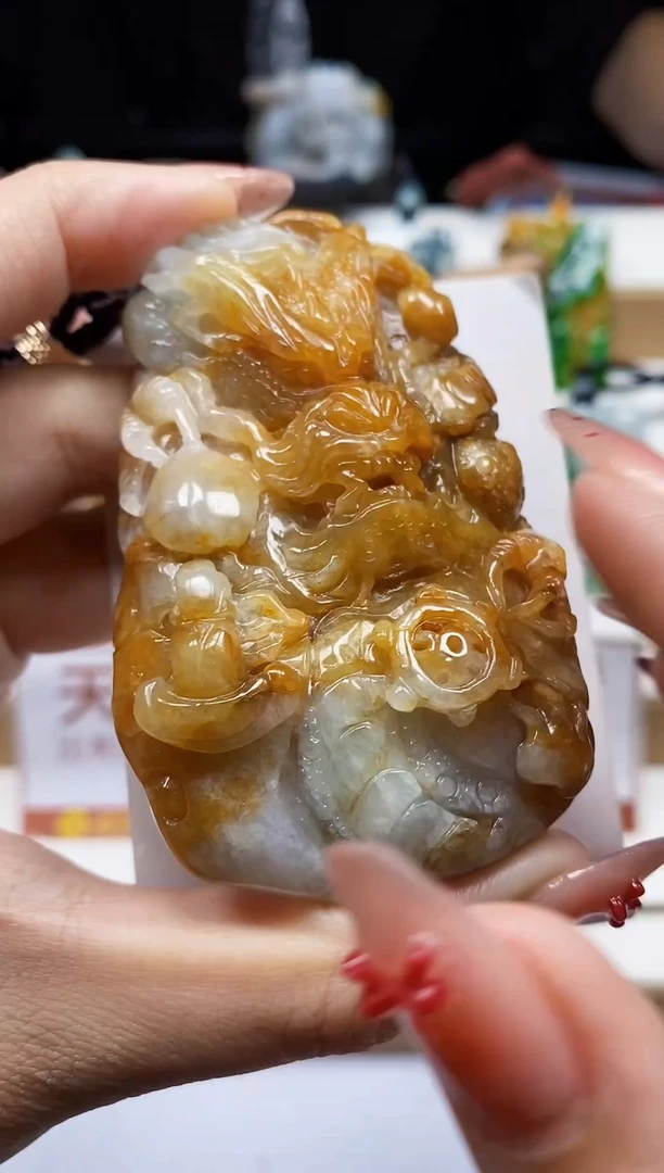 颈饰未镶嵌翡翠翡翠A货
