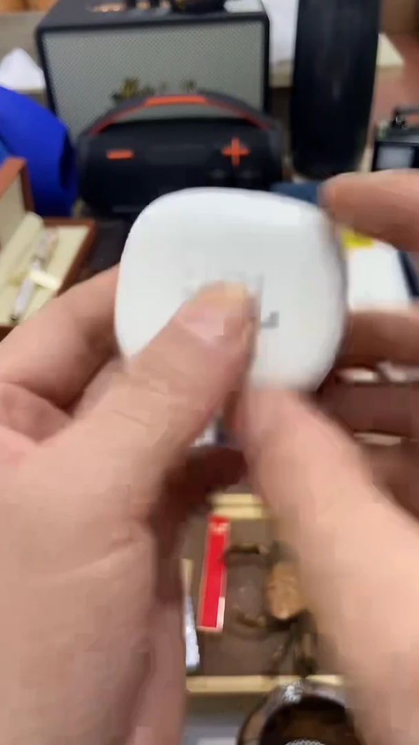 瓷片闪购商品 如图所示