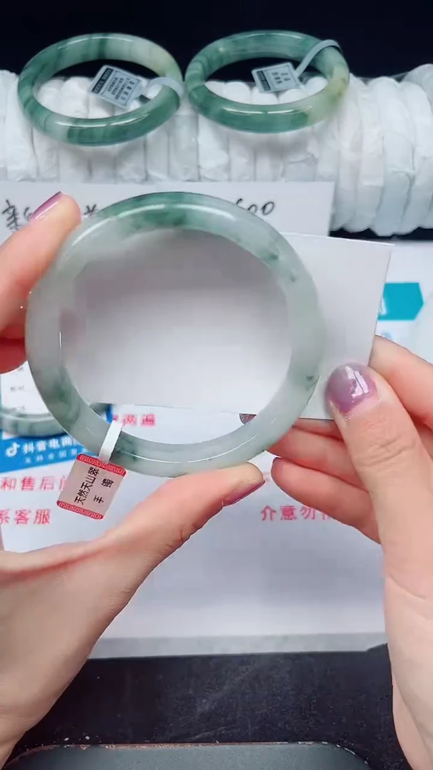 未镶嵌手镯石英质玉172-62/63
