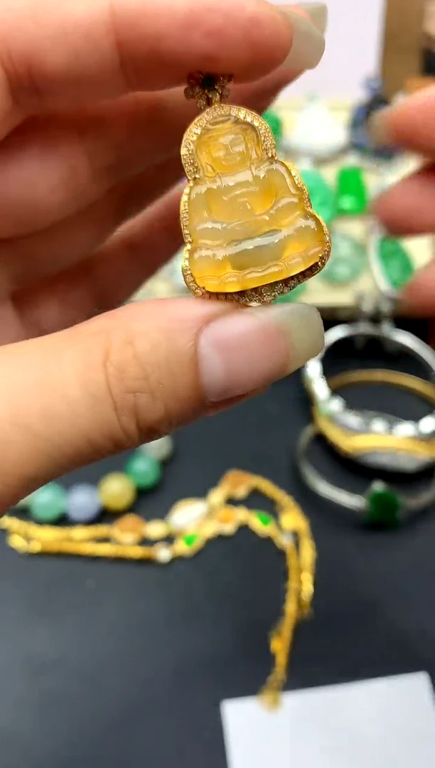 颈饰18K金镶嵌翡翠297-中国好珍宝