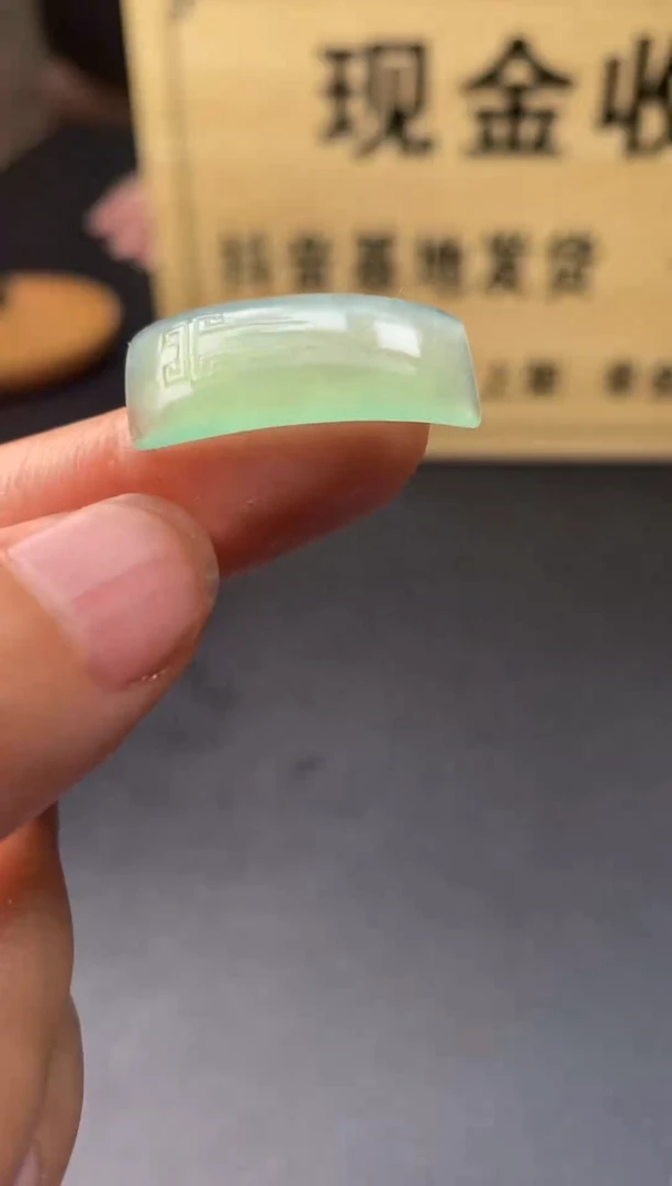 定制翡翠未镶嵌翡翠毛货发货发一个