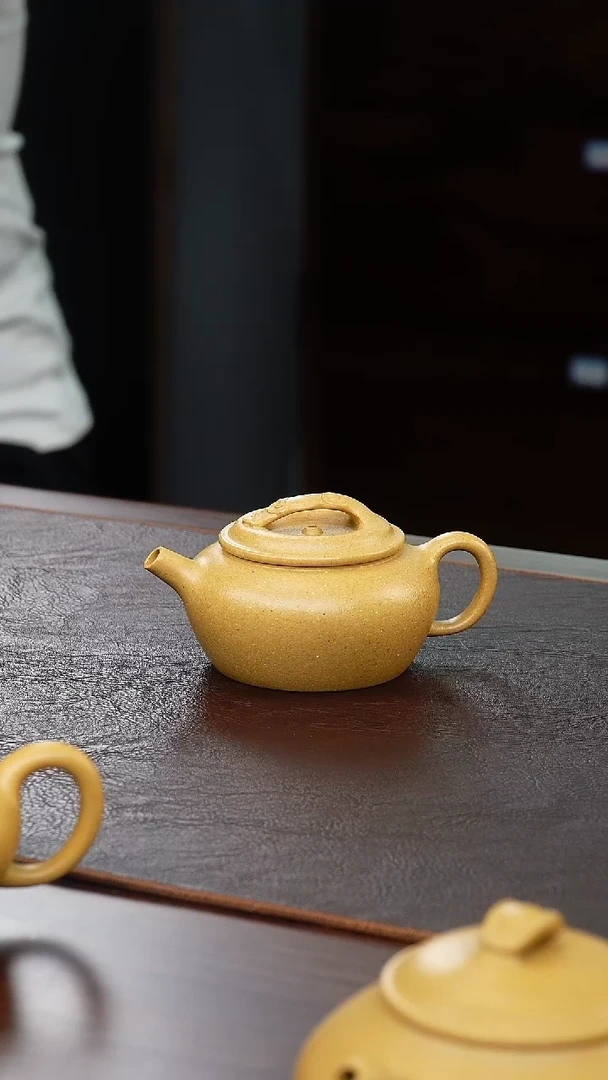 茶壶紫砂侯峰梨皮本绿如意汉瓦130cc
