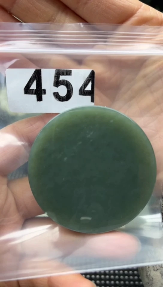 未镶嵌和田玉珠宝半成品镯芯