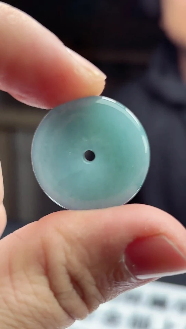 颈饰未镶嵌翡翠天然A货翡翠多样性发其一