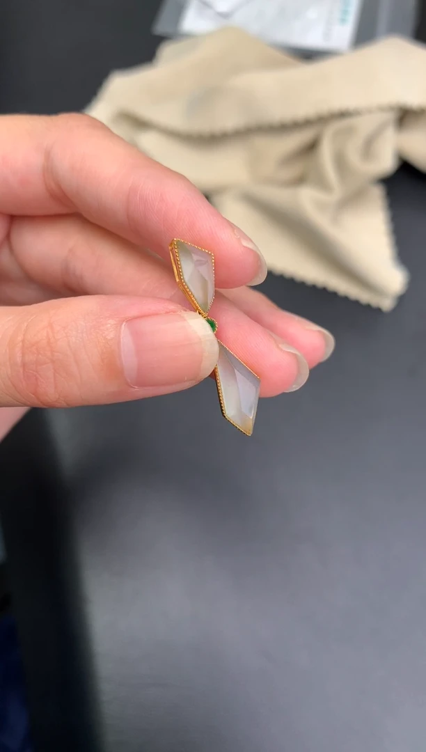 定制翡翠18K金镶嵌模式推广期48小时鉴赏期