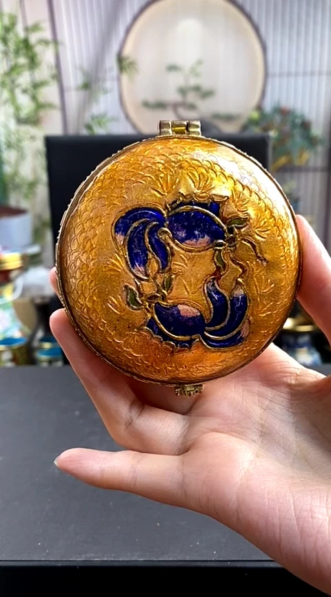 【闪购商品】非遗技艺 景泰蓝粉盒金鱼（微瑕）