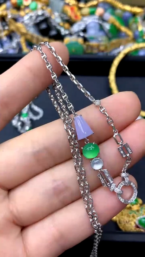 颈饰18K金镶嵌翡翠608-中国好珍宝