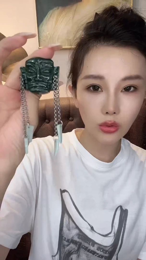 颈饰未镶嵌翡翠?****ゞ翡翠578