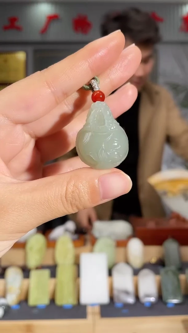 【闪购商品】和田玉颈饰未镶嵌拍一发一 多样性发货