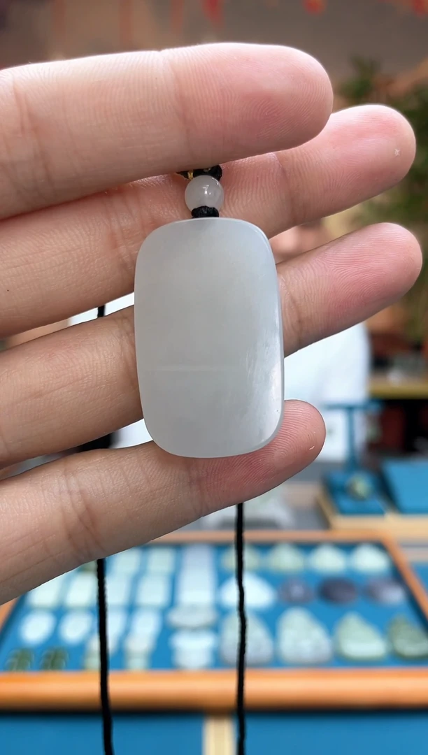 和田玉未镶嵌吊坠(不含链)卡35无事牌